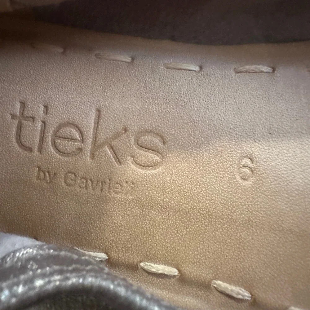 Tieks by Gavrieli Metallic Rose Gold Leather Ballet Flats Teal Sole Size 6